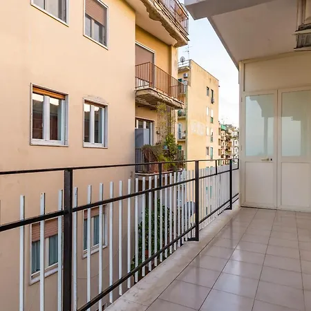 Appartamentino All'arenella By Wonderful Italy Apartment *